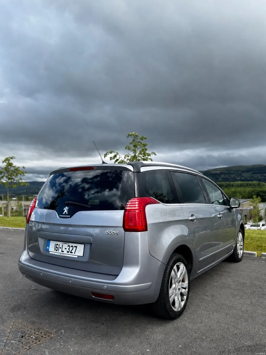 Peugeot 5008 - Image 3