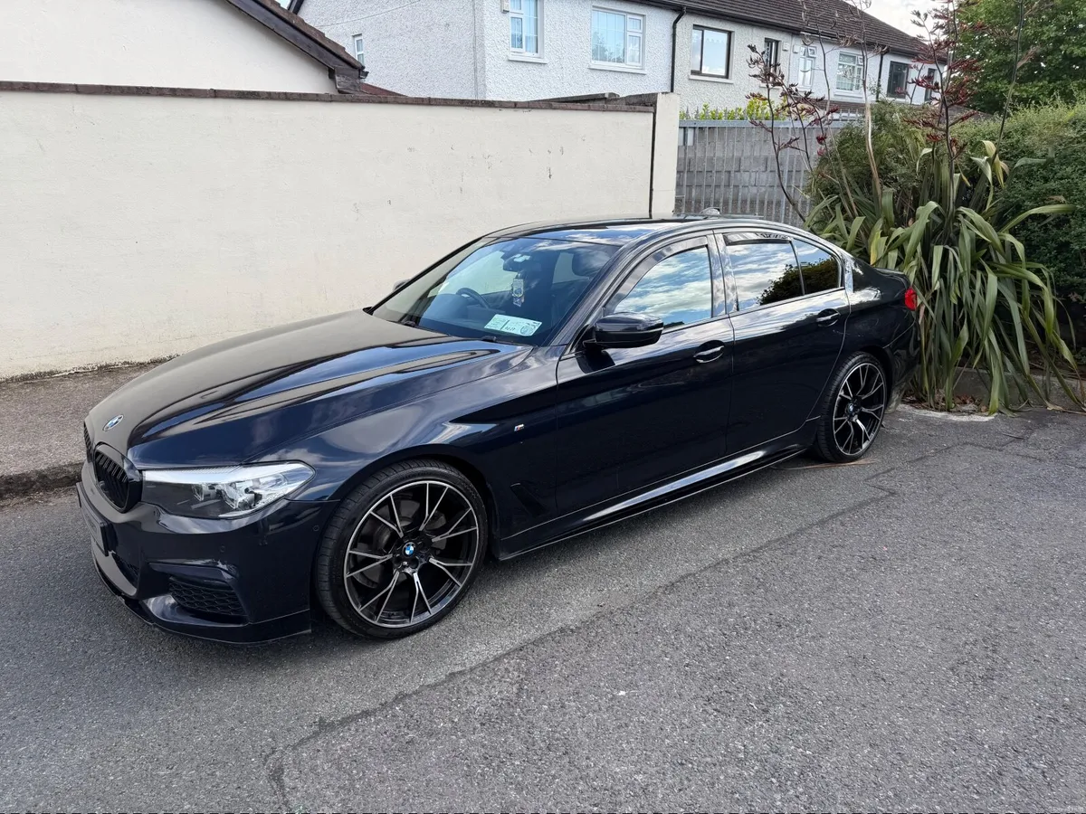 BMW 5-Series 2020 MSPORT - Image 2
