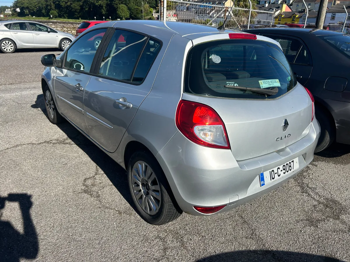 Renault Clio Low Kms  2010 - Image 3