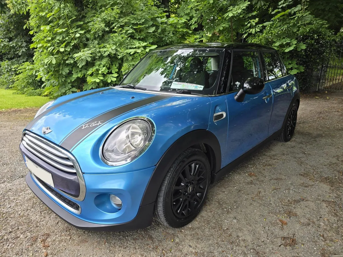 2015 Mini Cooper Diesel - Image 2