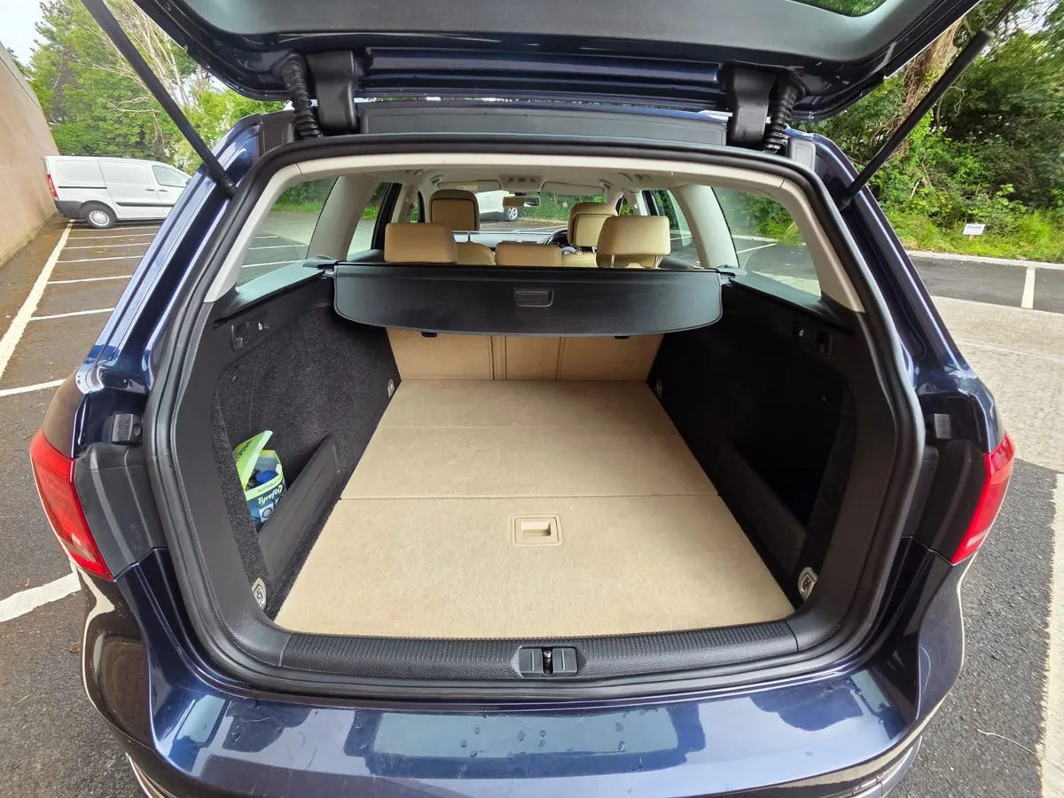 Volkswagen Passat 2014 - Image 4