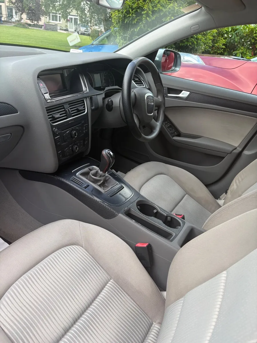 2010 Audi A4 2.0 TDI  Manual  NCT’d & Driving Grea - Image 4