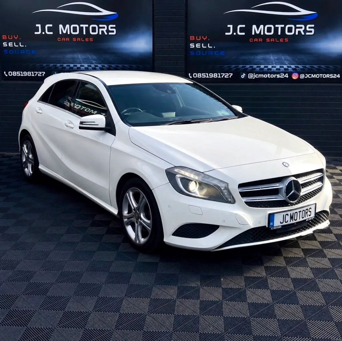 2014 Mercedes A Class 69km ( Automatic) - Image 1