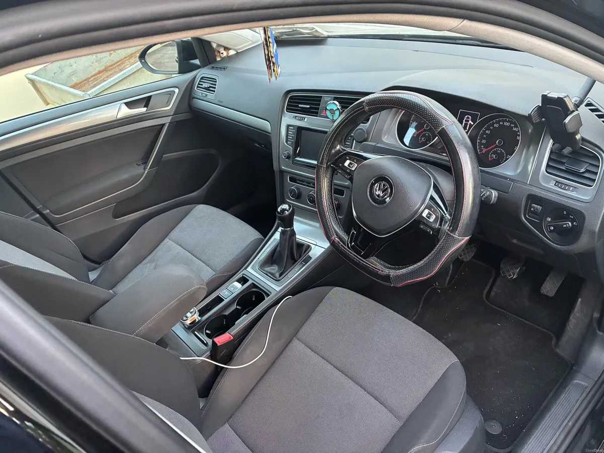 151 Golf Black - Image 1
