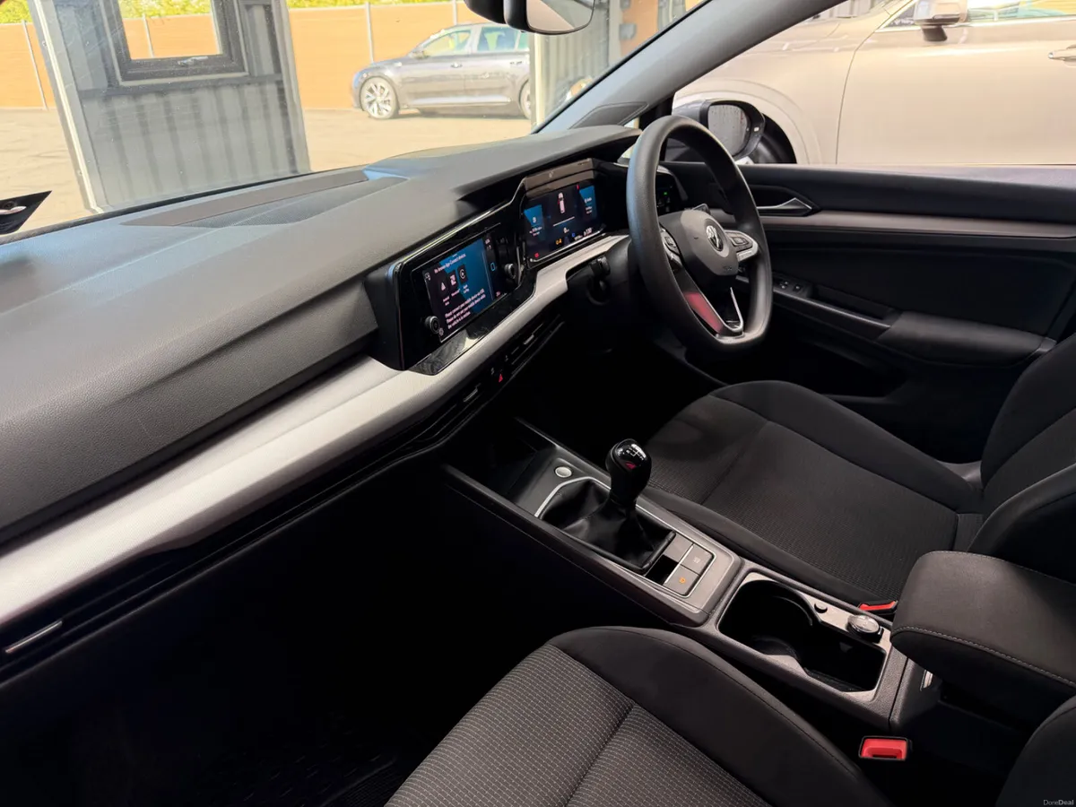 Volkswagen Golf 2021 1.0 Petrol Kitted!! - Image 4