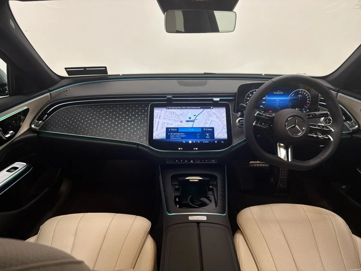 Mercedes-Benz E-Class E 300E AMG EDITION PLUS - Image 4