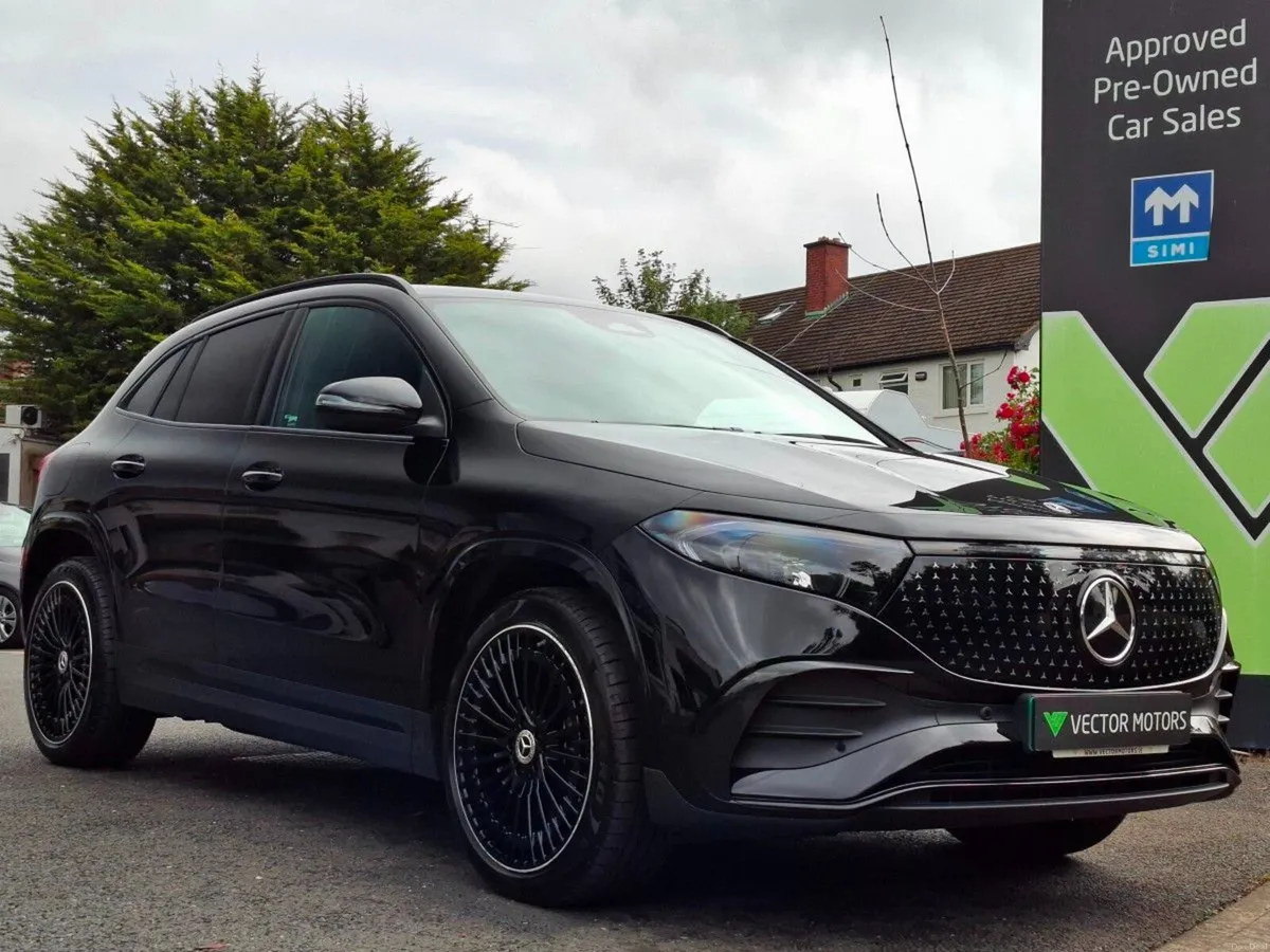 Mercedes-Benz EQA 250+ URBAN AMG LINE LONG RANGE - Image 1