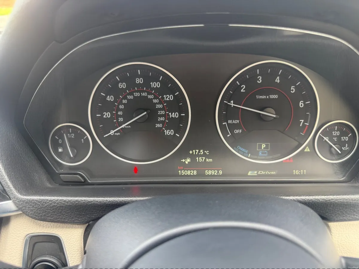 2018 BMW 330e M SPORT m performance f30 252 hp aut - Image 4