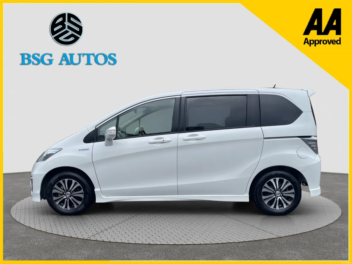 2014 HONDA FREED 1.5 HYBRID *7 SEATER* AUTOMATIC - Image 5