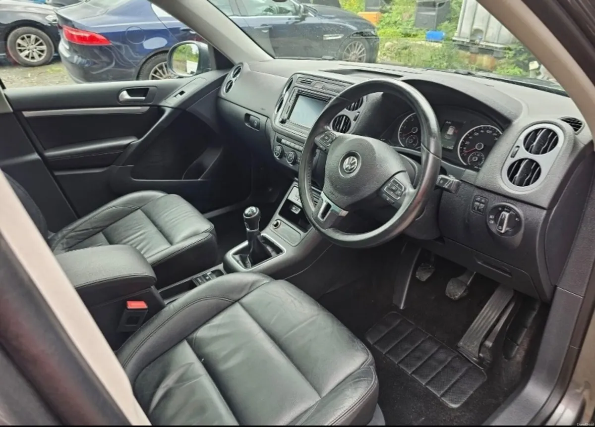 Volkswagen Tiguan 2016 - Image 3