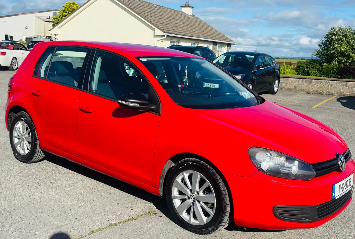 2011 VOLKSWAGEN GOLF 1.4L Petrol AUTOMATIC - Image 4