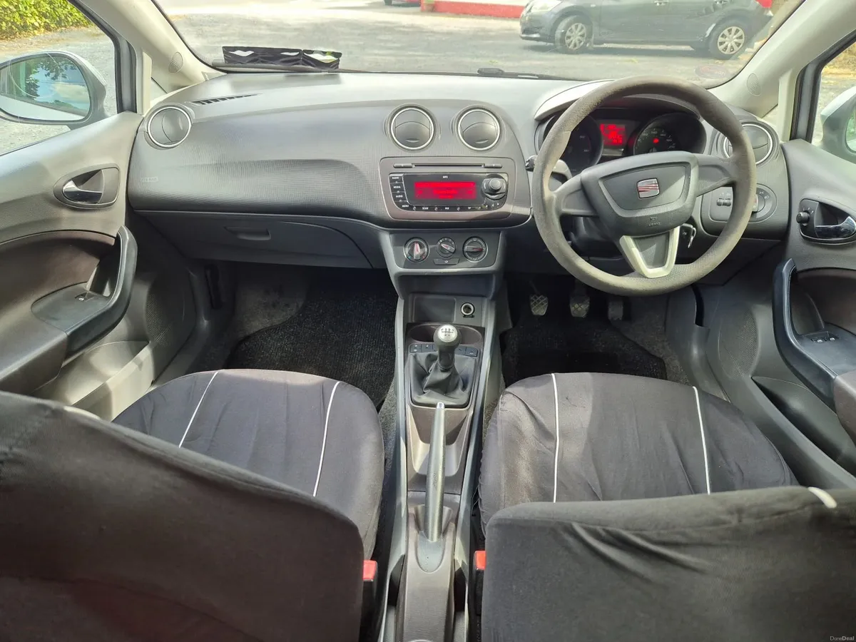 SEAT Ibiza 2010 - Image 5