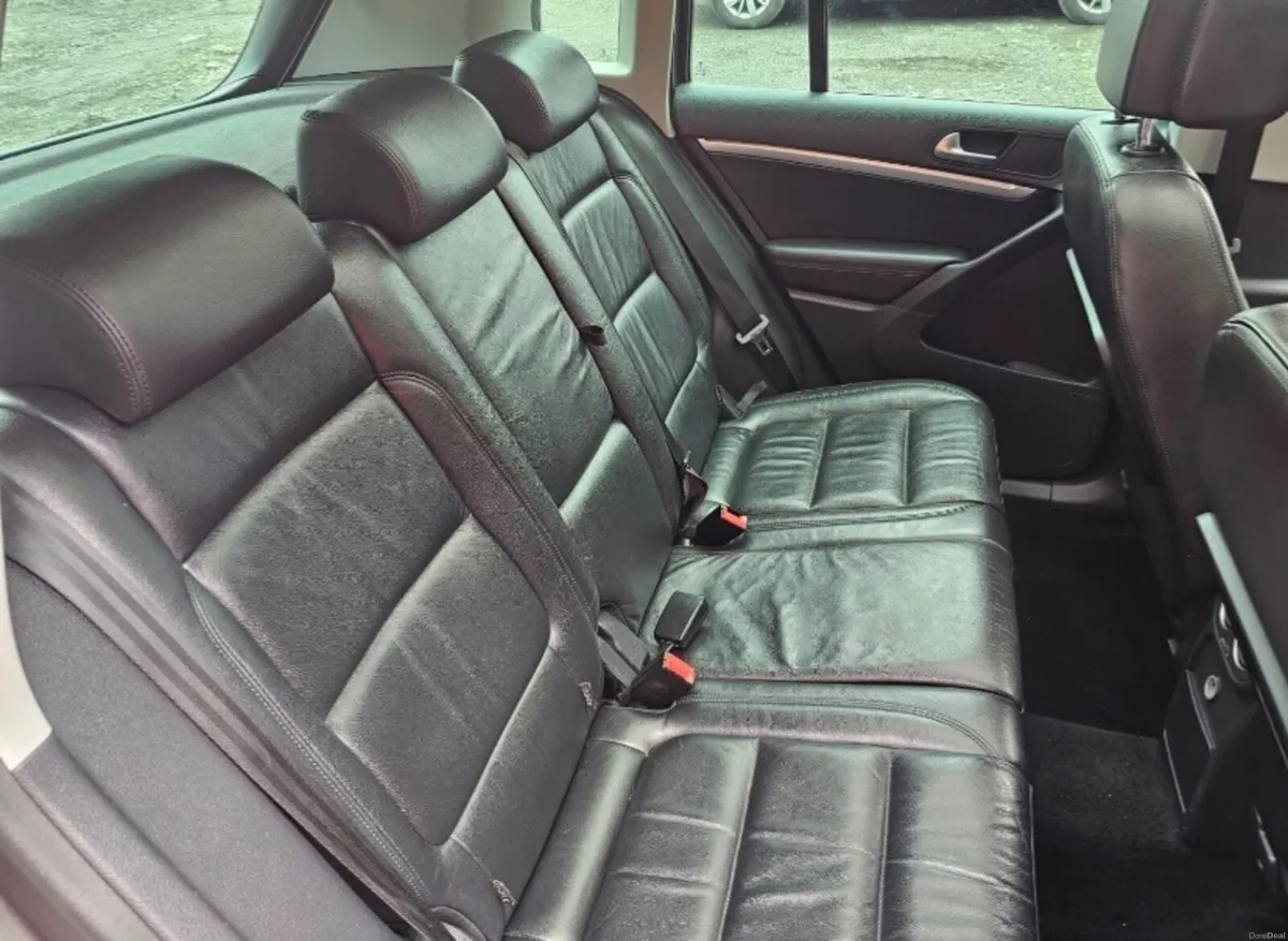 Volkswagen Tiguan 2016 - Image 2