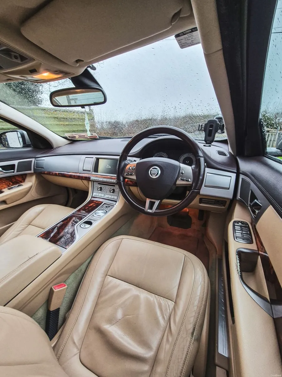 Jaguar XF 3.0 V6 New full year NCT - Image 1