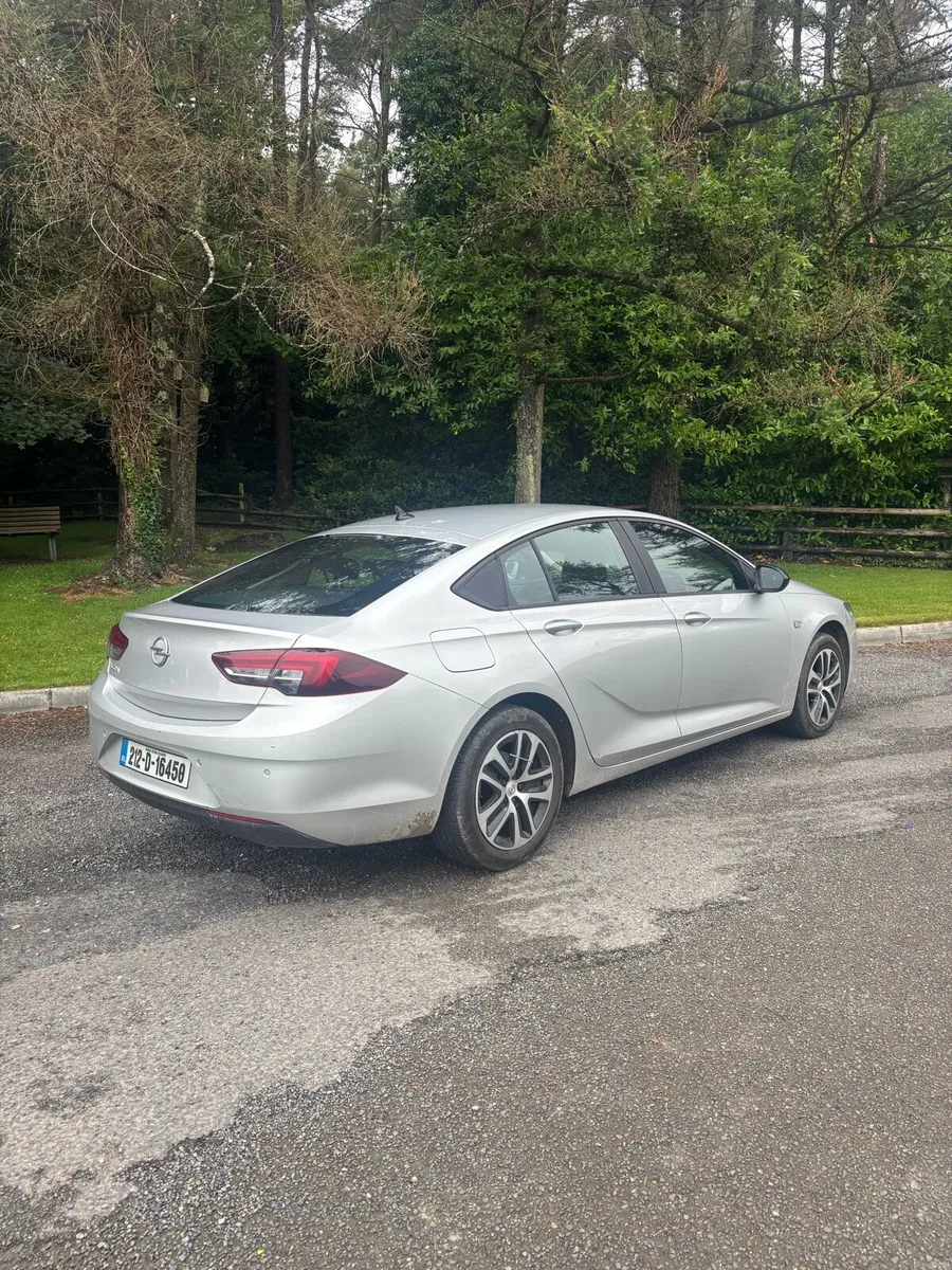 Opel Insignia 2021 - Image 4