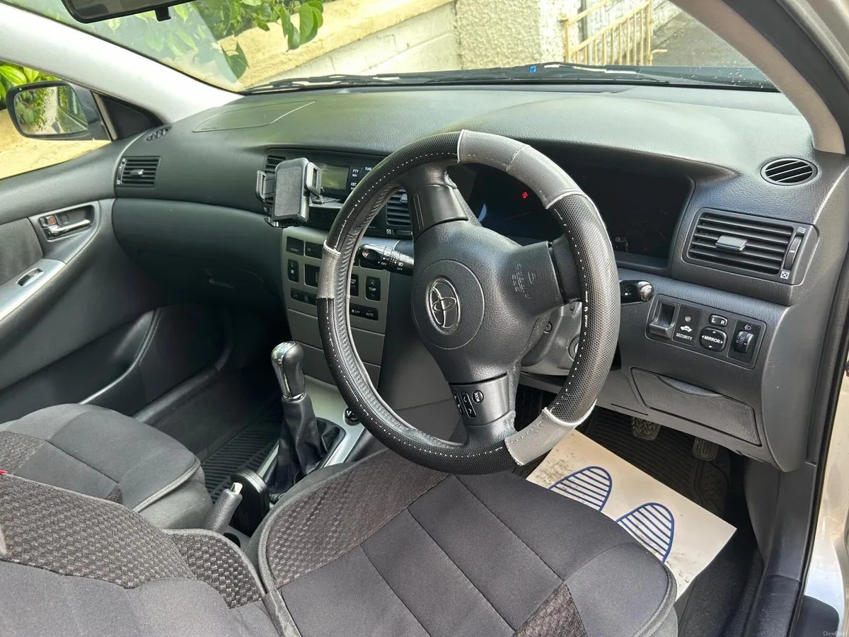 2006 Toyota Corolla - Image 1
