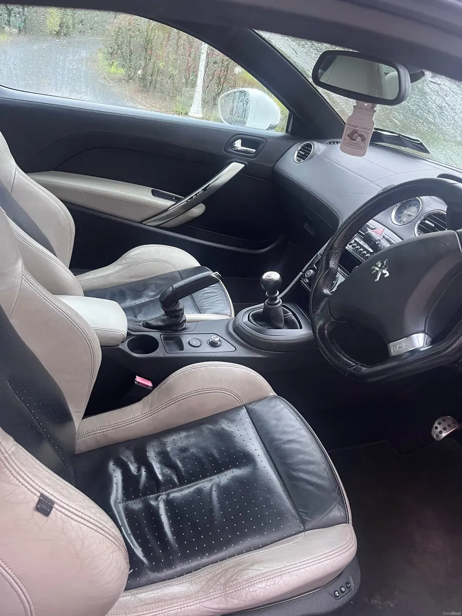 Peugeot rcz - Image 5