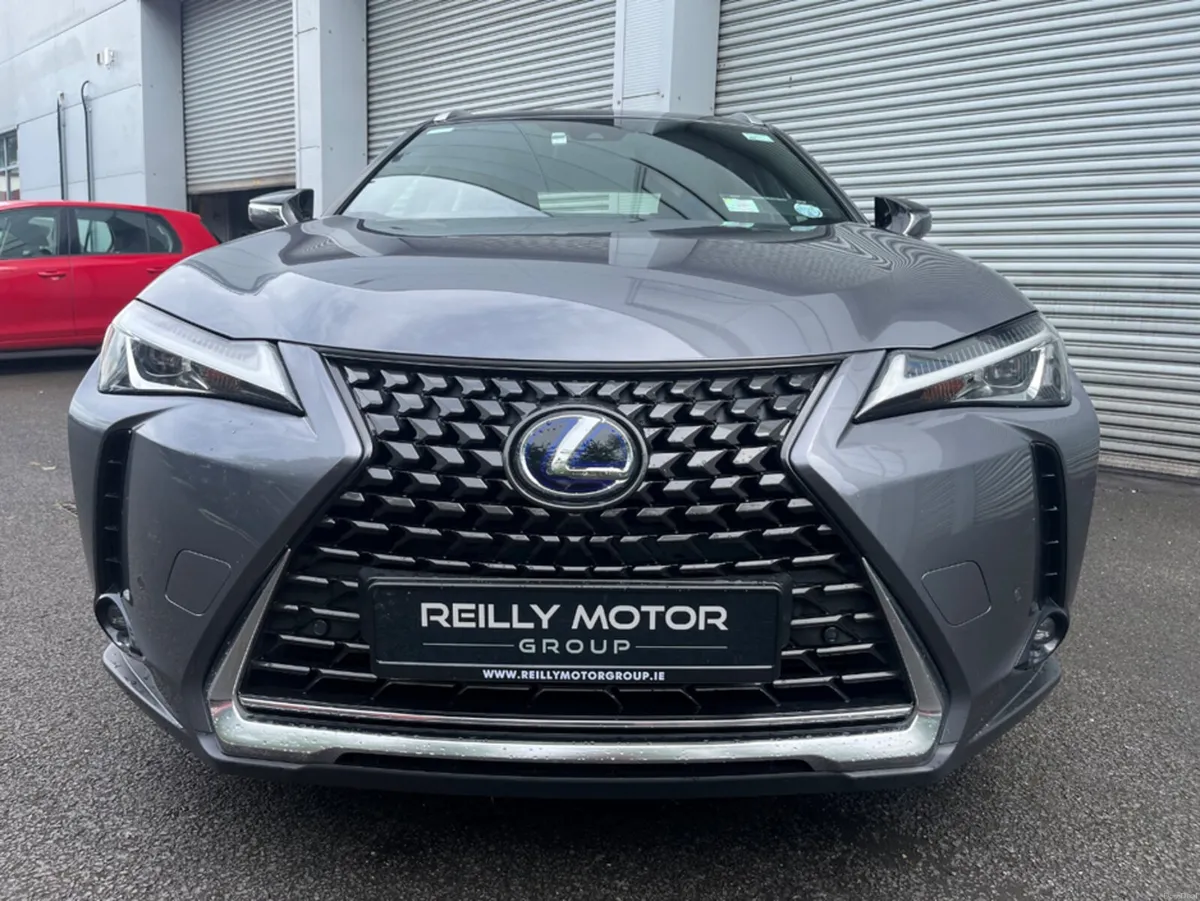 Lexus UX 2.0 PETROL HYBRID S-DESIGN FWD AUTO - Image 3