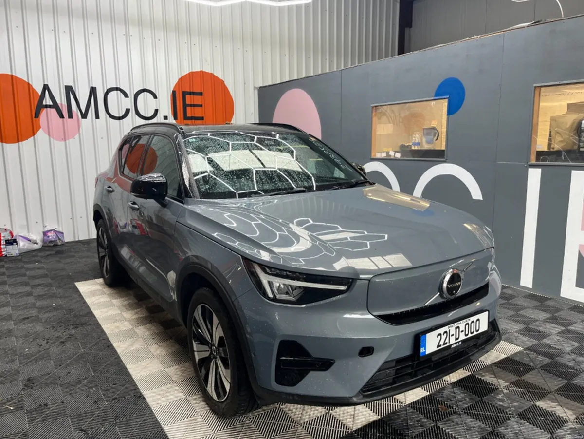 Volvo XC40 2022 VOLVO XC40 RECHARGE PLUS AUTOMATIC - Image 1