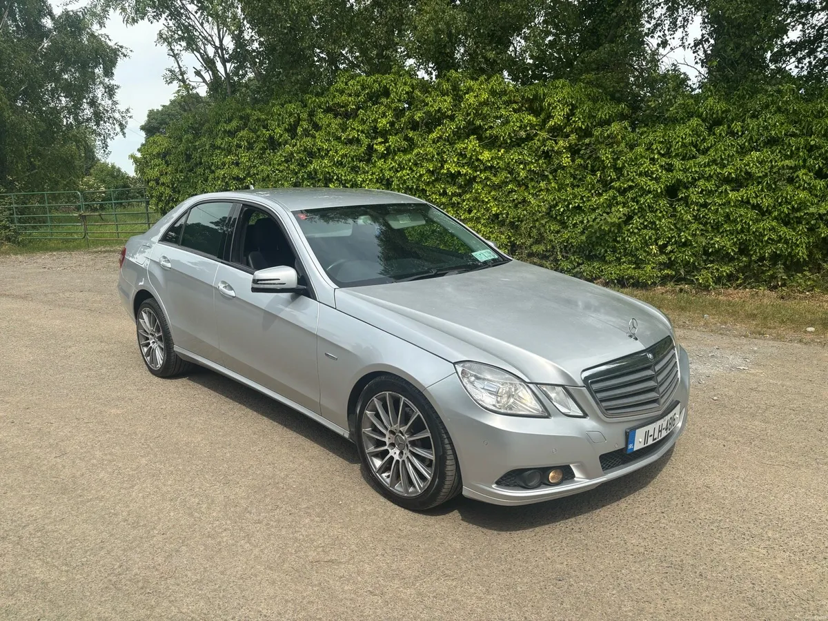Mercedes e220 - Image 1