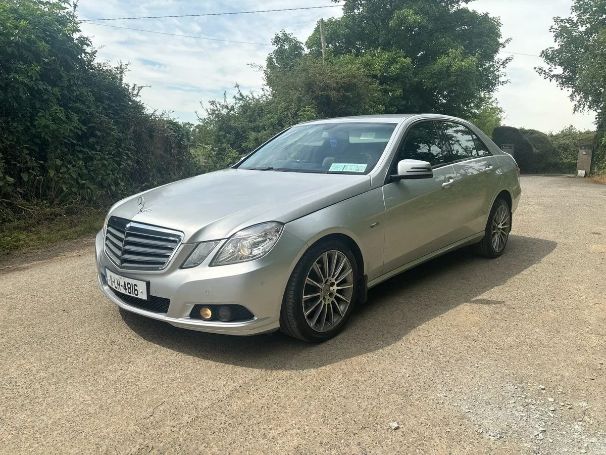 Mercedes e220 - Image 3