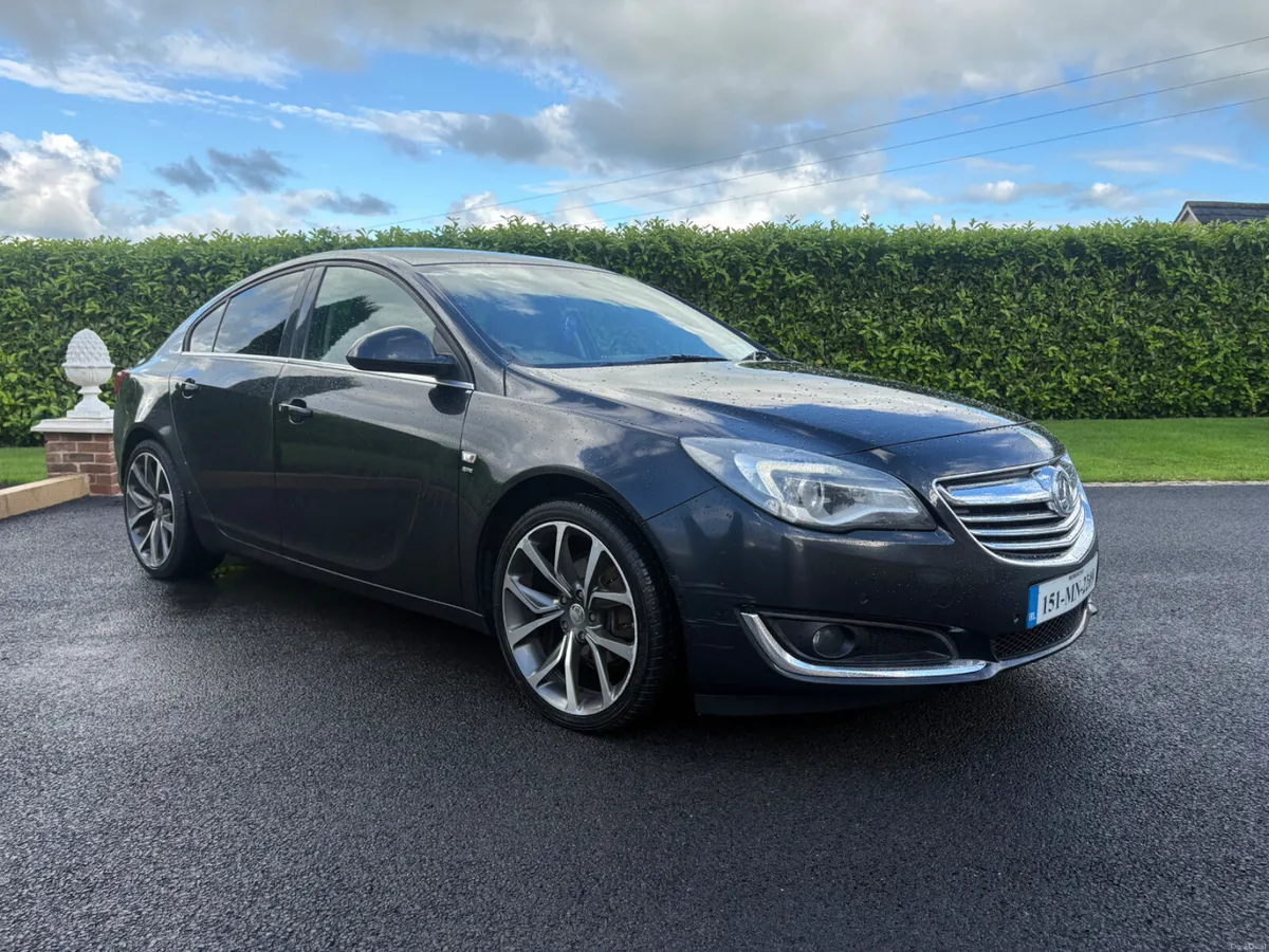 Vauxhall Insignia 2015 - Image 1