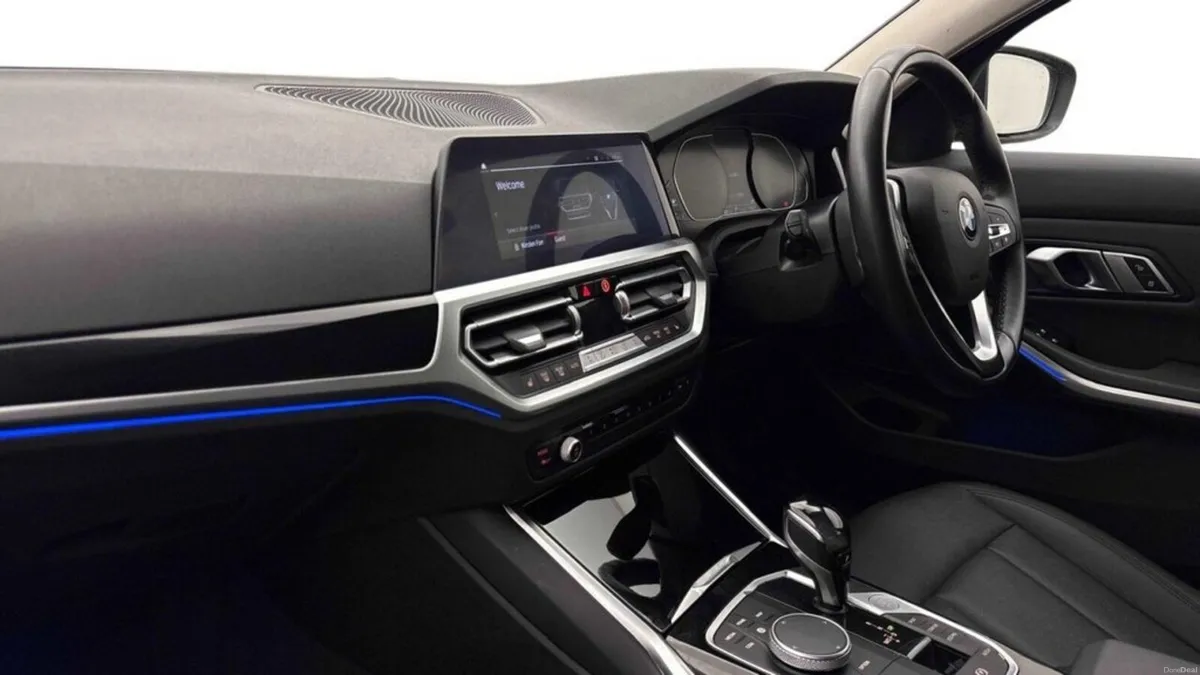 2.0 318d MHT SE Saloon 4dr Diesel Hybrid Auto Euro - Image 4