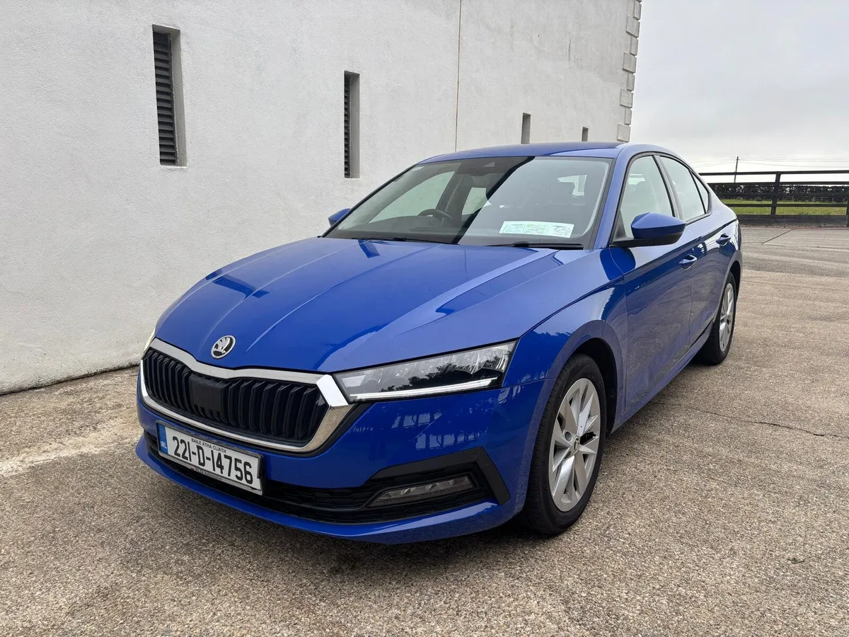 Skoda Octavia 2.0Tdi 2022 (Hatchback) - Image 2