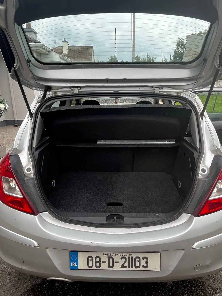 Opel Corsa 1.2l - Image 2