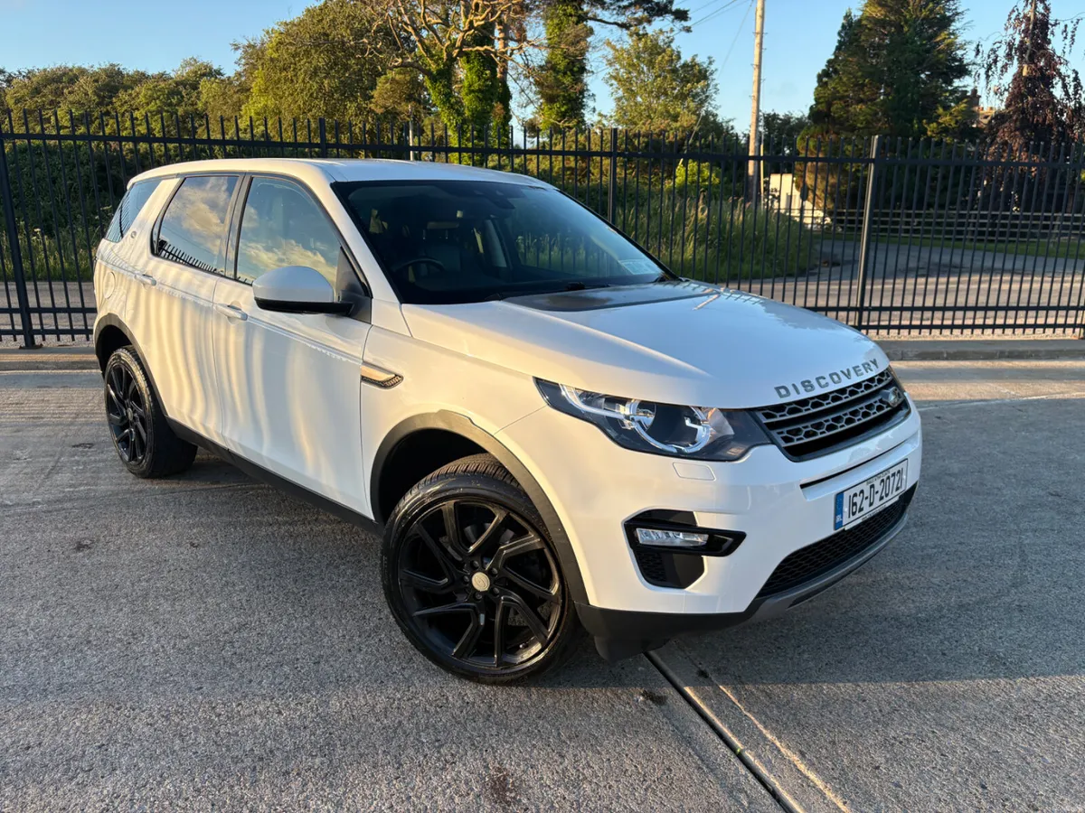 Land Rover Discovery Sport - Image 1