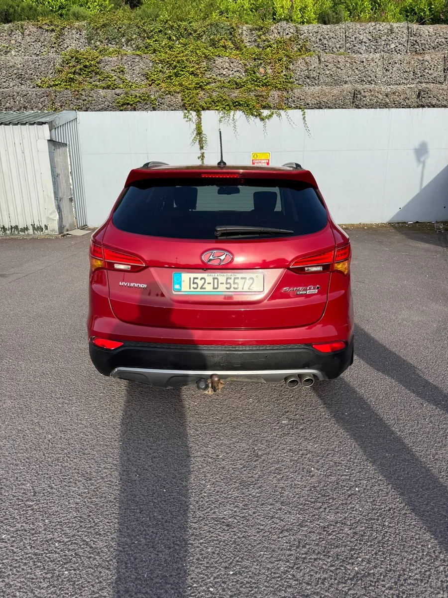 Hyundai Santafe 4WD Automatic - Image 4