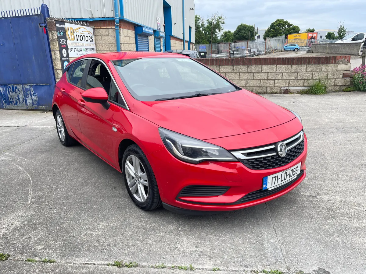 2017Vauxhall Astra 1.6 Cdti Ecoflex Tech Line S/S - Image 3