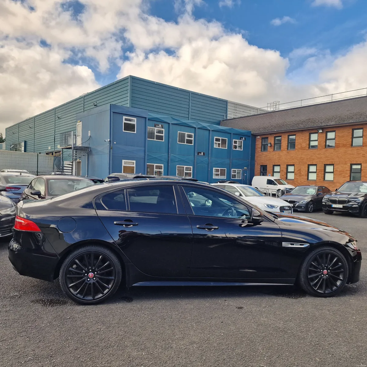 Jaguar XE 2016 2.0 D R-Sport Auto 180PS - Image 5