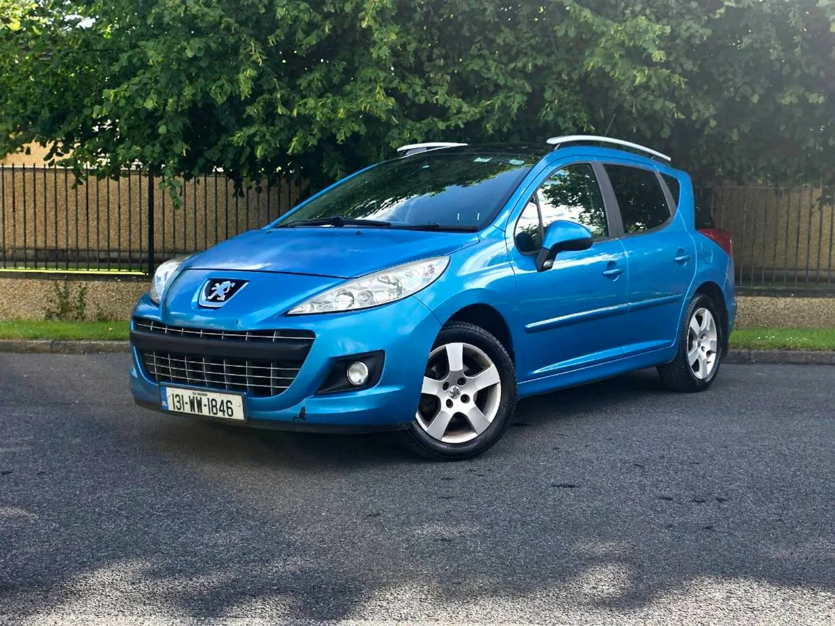 Peugeot 207 SW Allure Manual - Image 2
