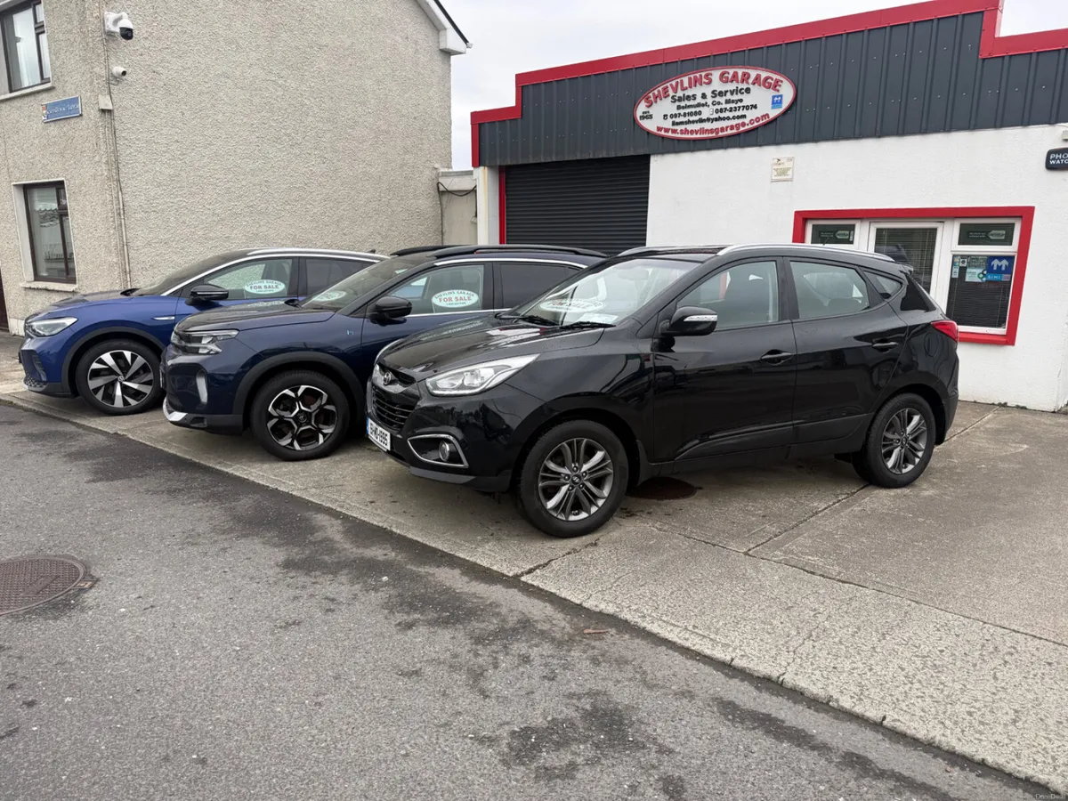 2015 Hyundai ix35 1.7 CRDI Executive - Image 2