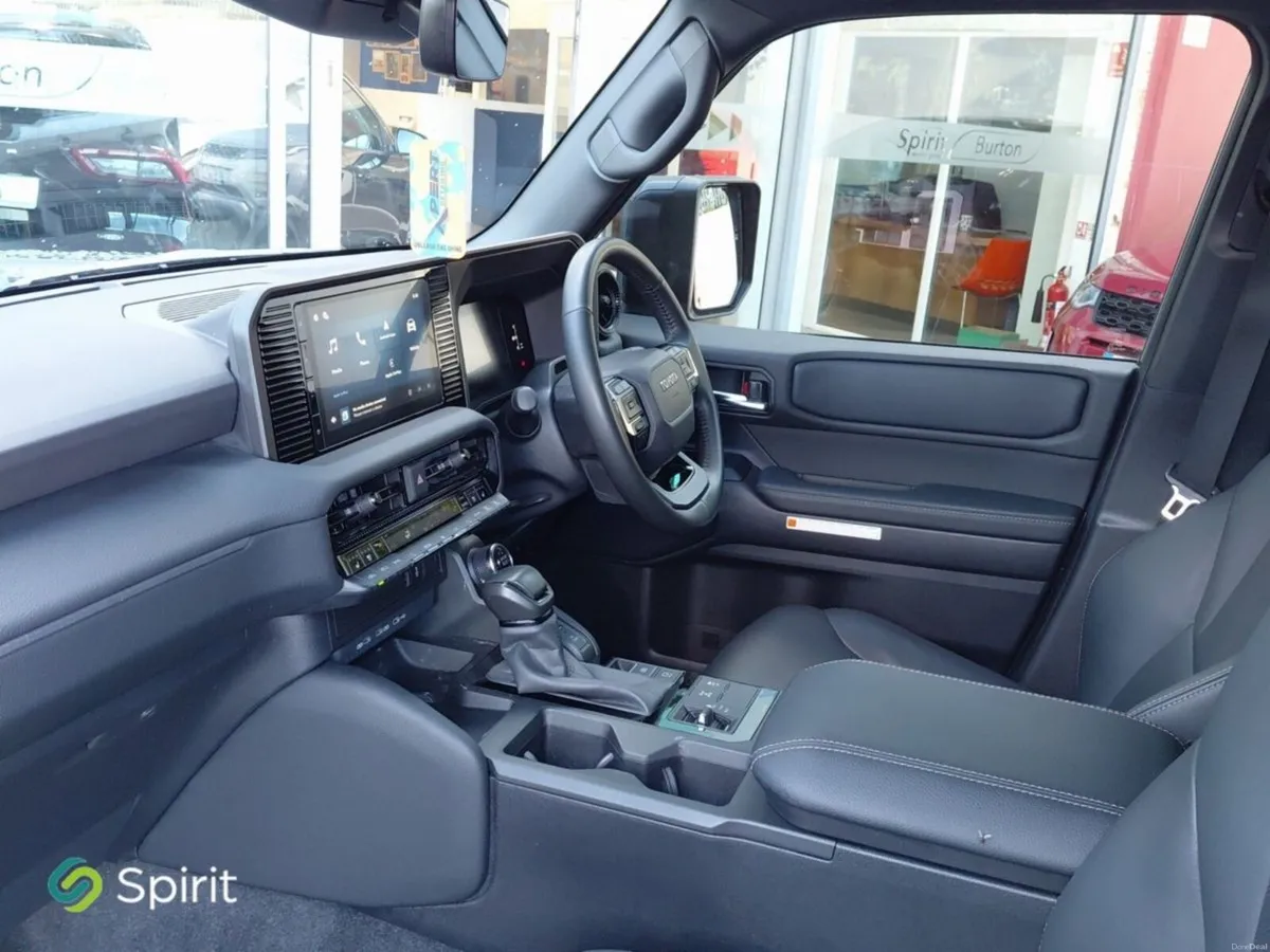 Toyota Land Cruiser LANDCRUISER AUTO - Image 3