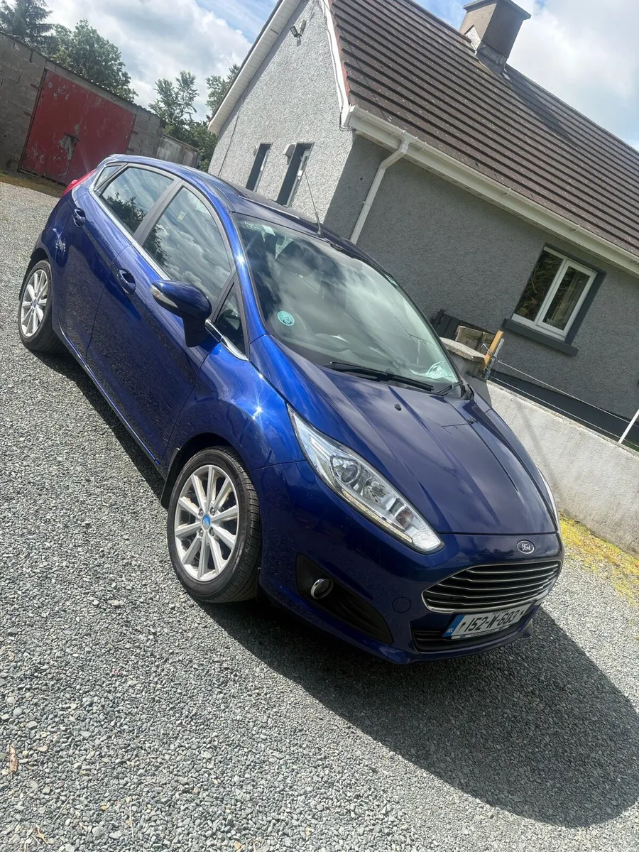 2015 ford fiesta - Image 1