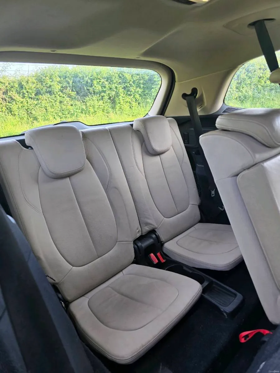 Automatic BMW 2 series 7 seater NCT 08/27 145 mile - Image 3
