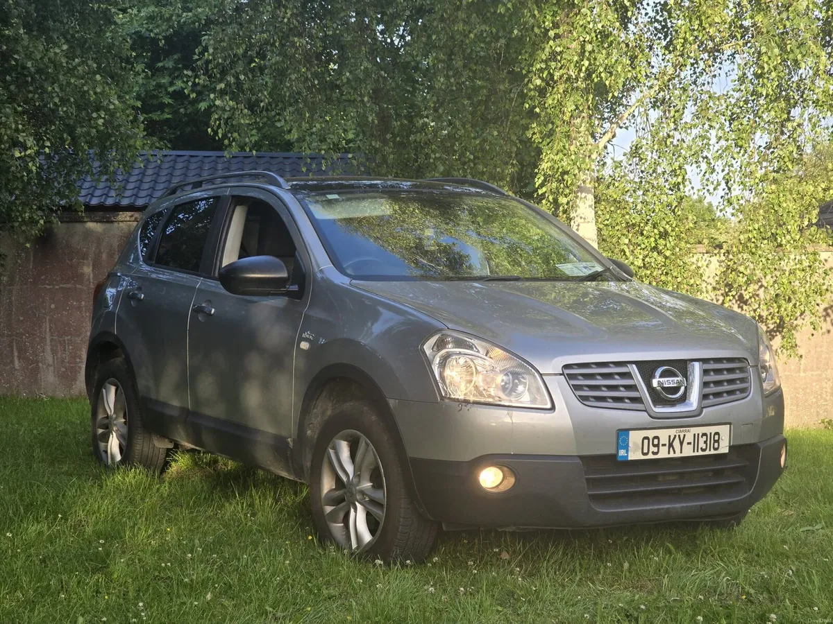 Automatic Nissan Qashqay petrol  
150 000 km - Image 3