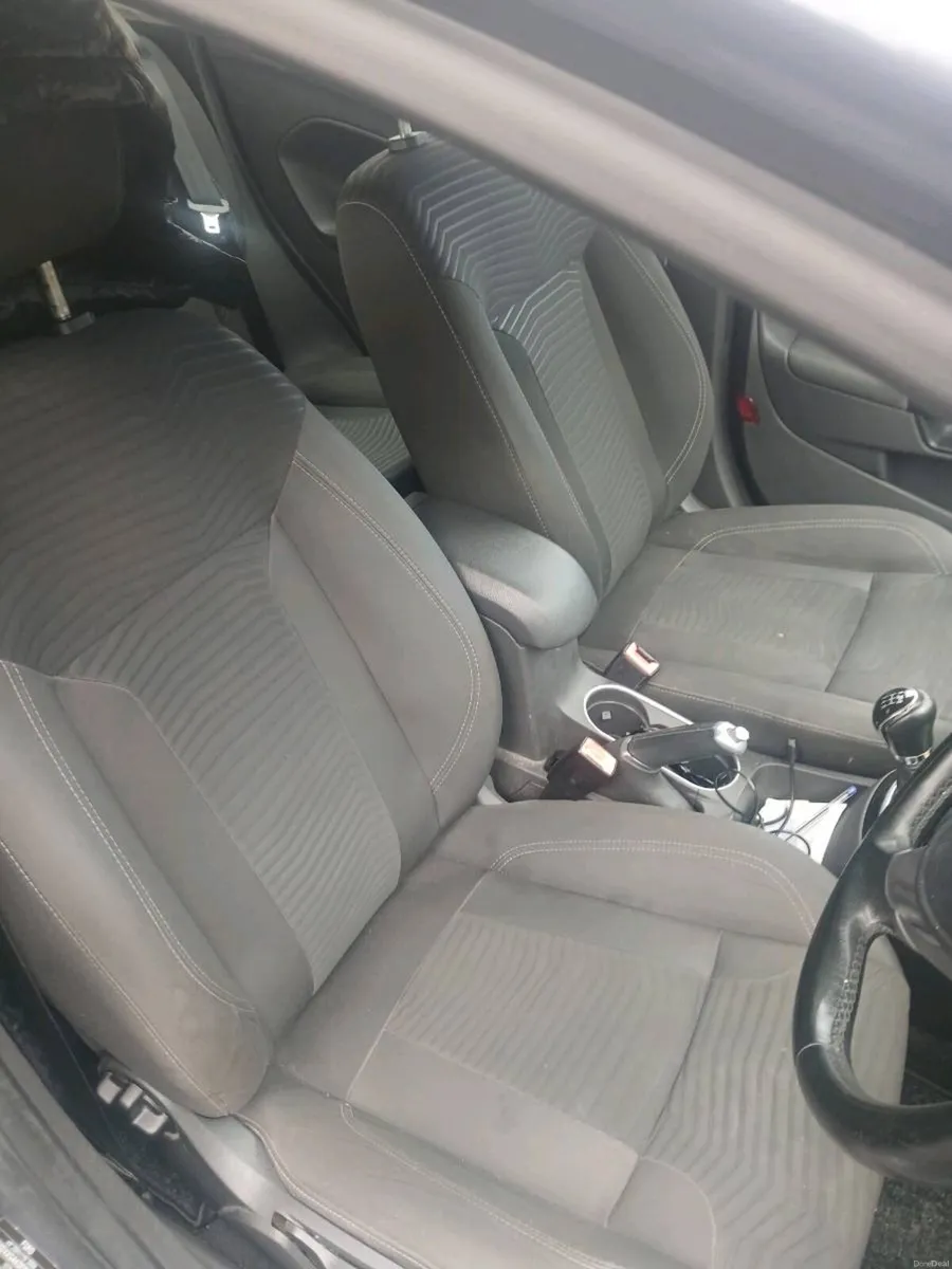 Ford fiesta 1.5 - Image 3