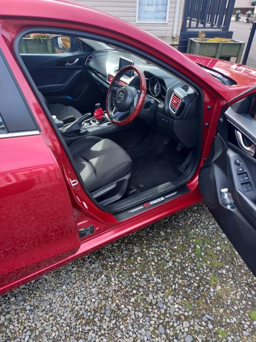 Mazda Mazda3 2015 - Image 4