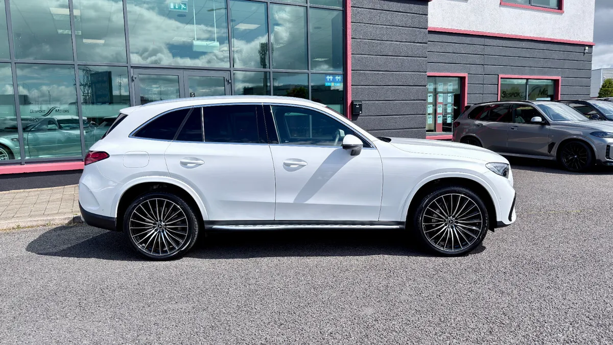 Mercedes GLC 300DE AMG - Image 3