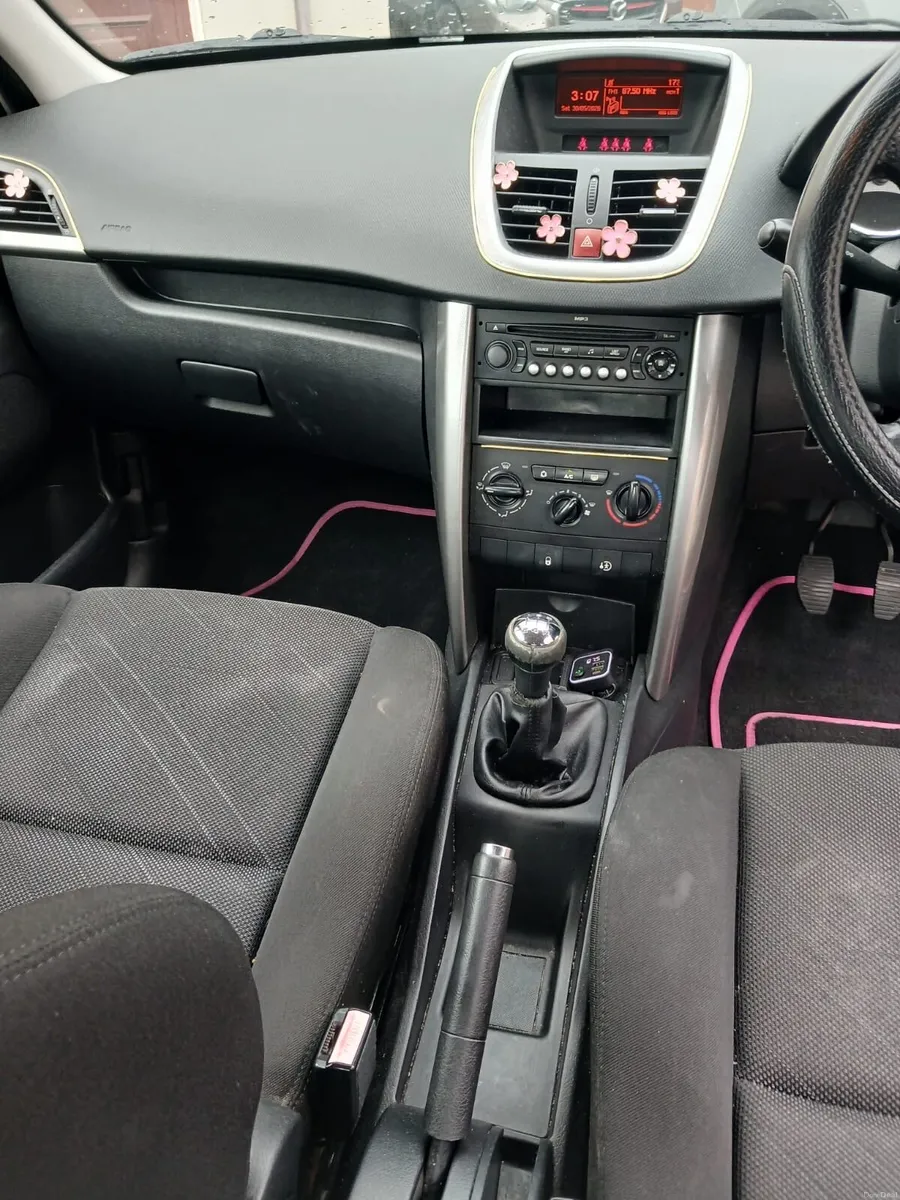 Peugeot 207 - Image 4