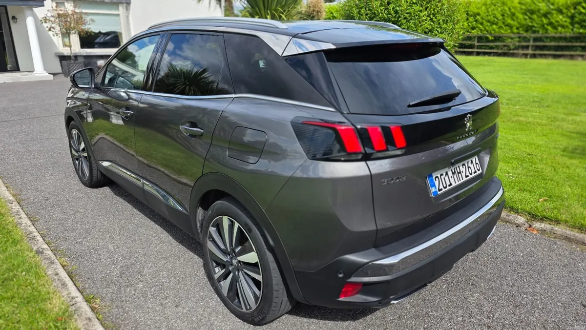 Peugeot 3008 GT Line Hybrid4 Plug-in Hybrid 4WD - Image 4
