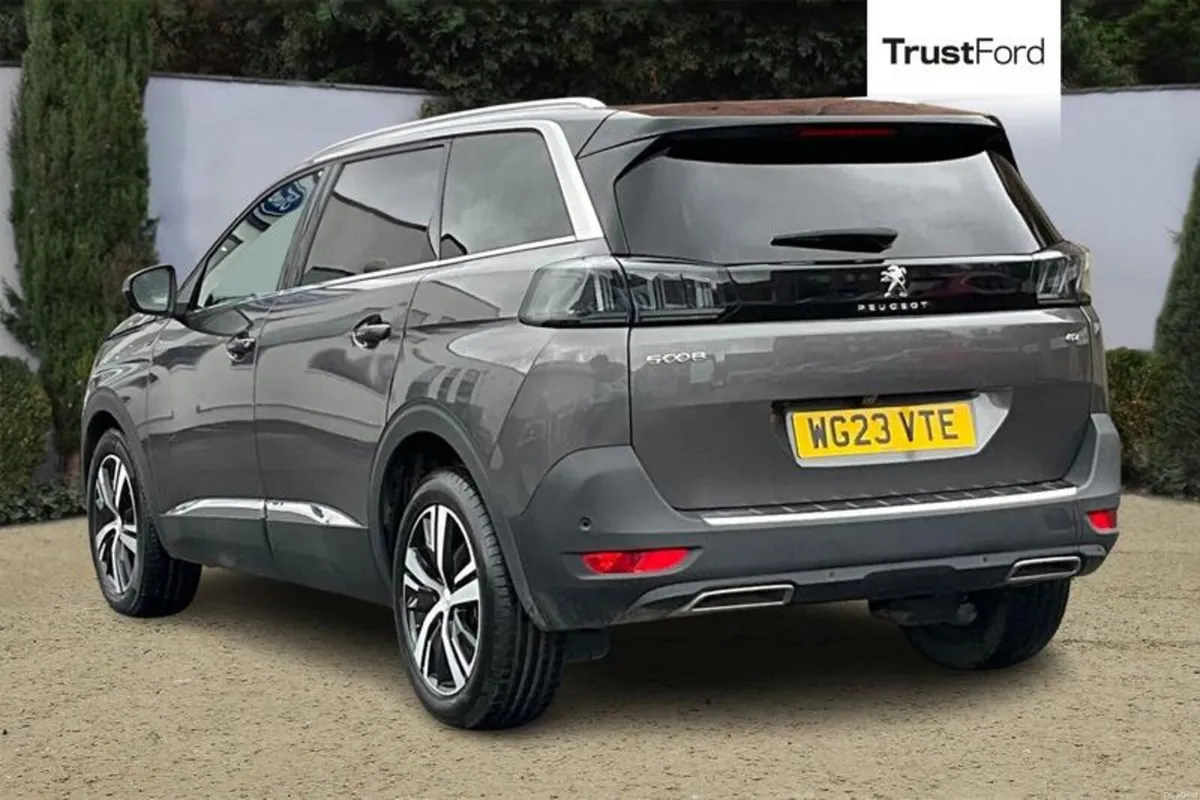 Peugeot 5008 GT - Image 2