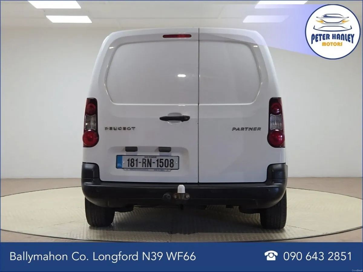 Peugeot Partner 1.6 BlueHDi 75bhp 5 Seats Active - Image 6