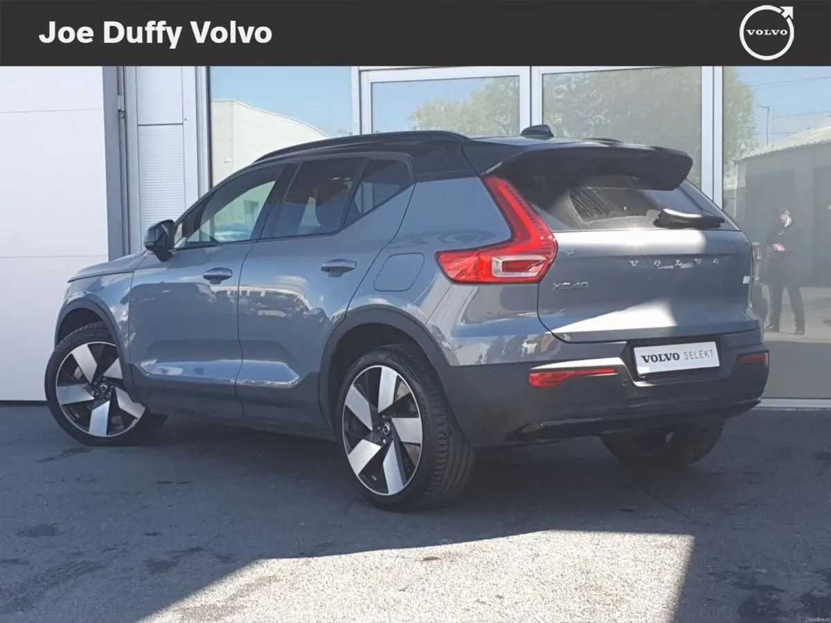 Volvo XC40 BEV 231hp Ultimate - Image 3