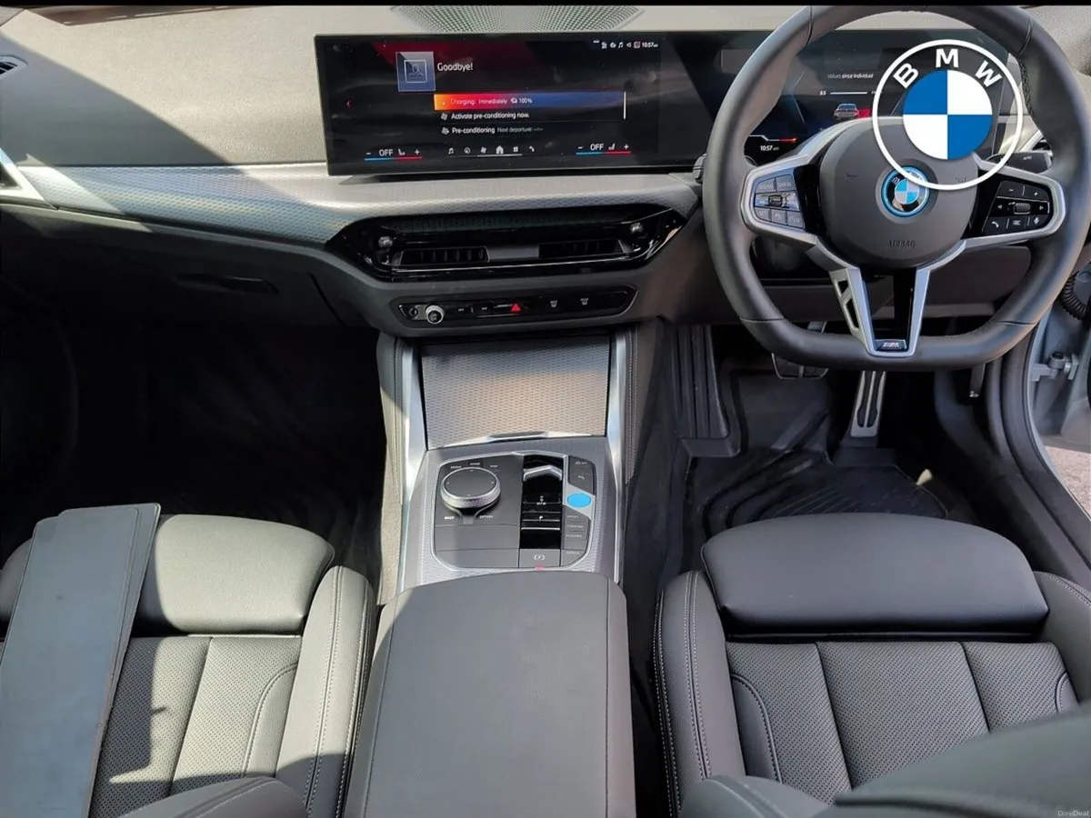 BMW i4 eDrive35 M Sport - Image 4