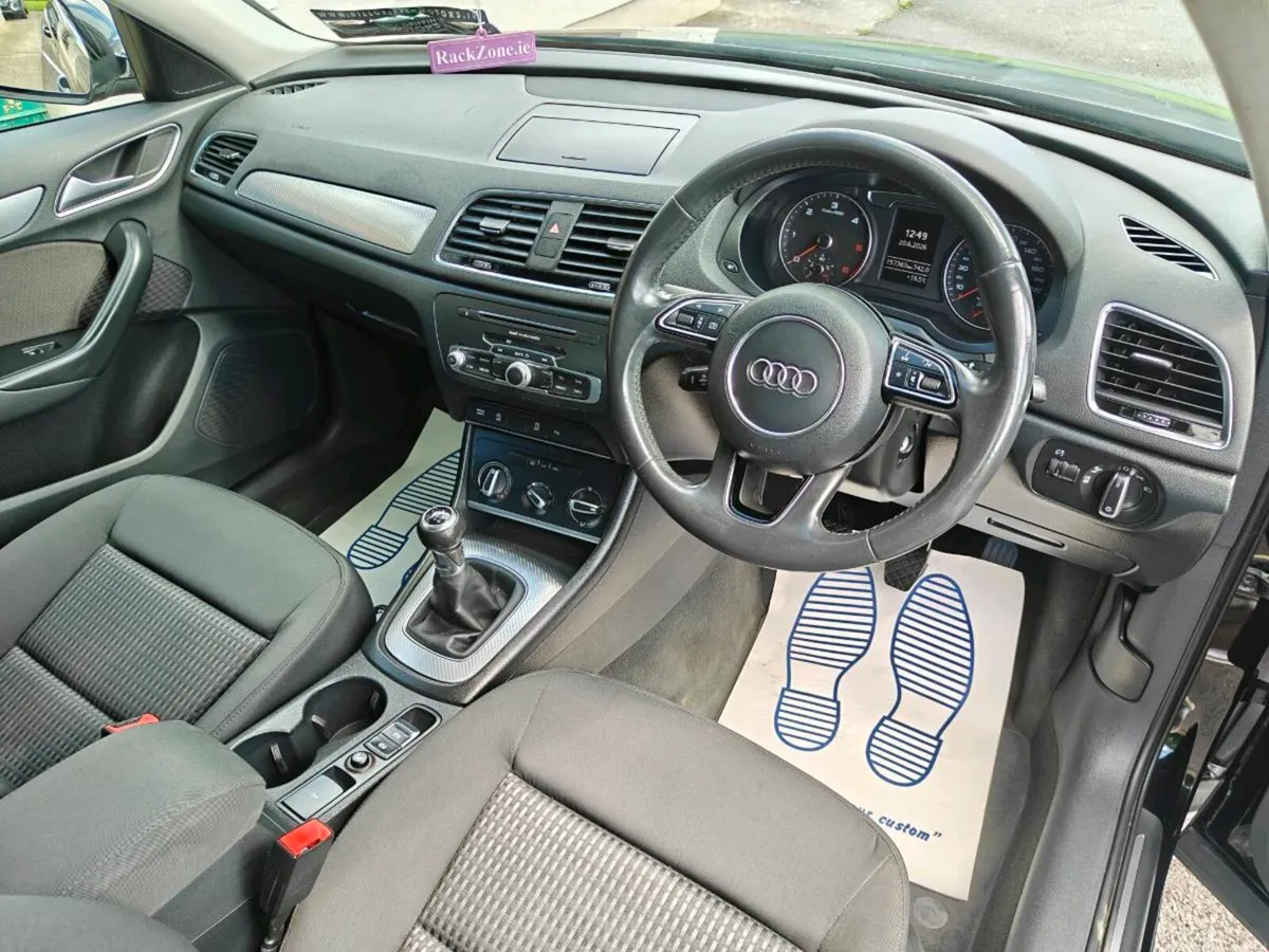 Audi Q3 - Image 2