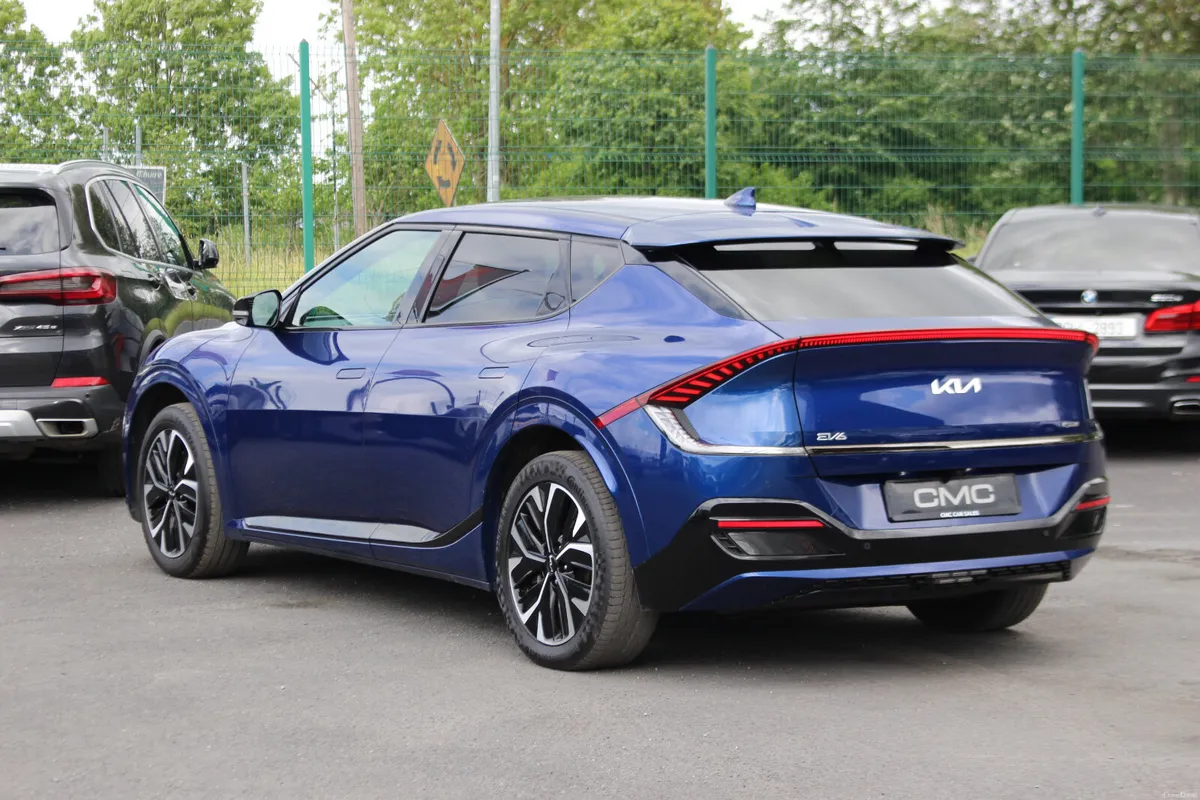 Kia EV6 2022 GT LINE - Image 6